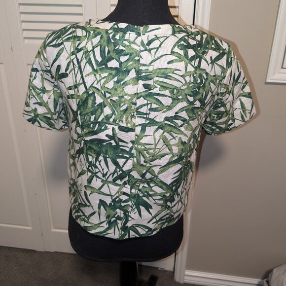 Massimo Dutti Cropped 100% Linen Bamboo Print Top Cream/Green Size 6 NWOT - Picture 2 of 5